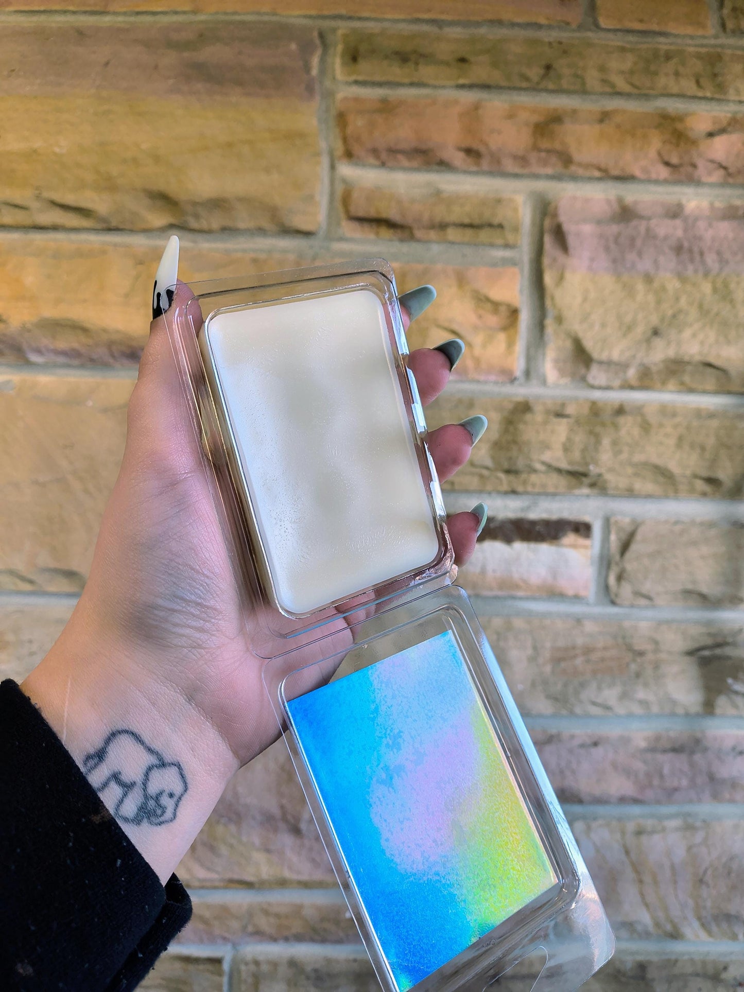 LAST DRAG Hand-Poured Coconut/Soy Wax Melts - Eco-Friendly & Long-Lasting Scents for Your Home