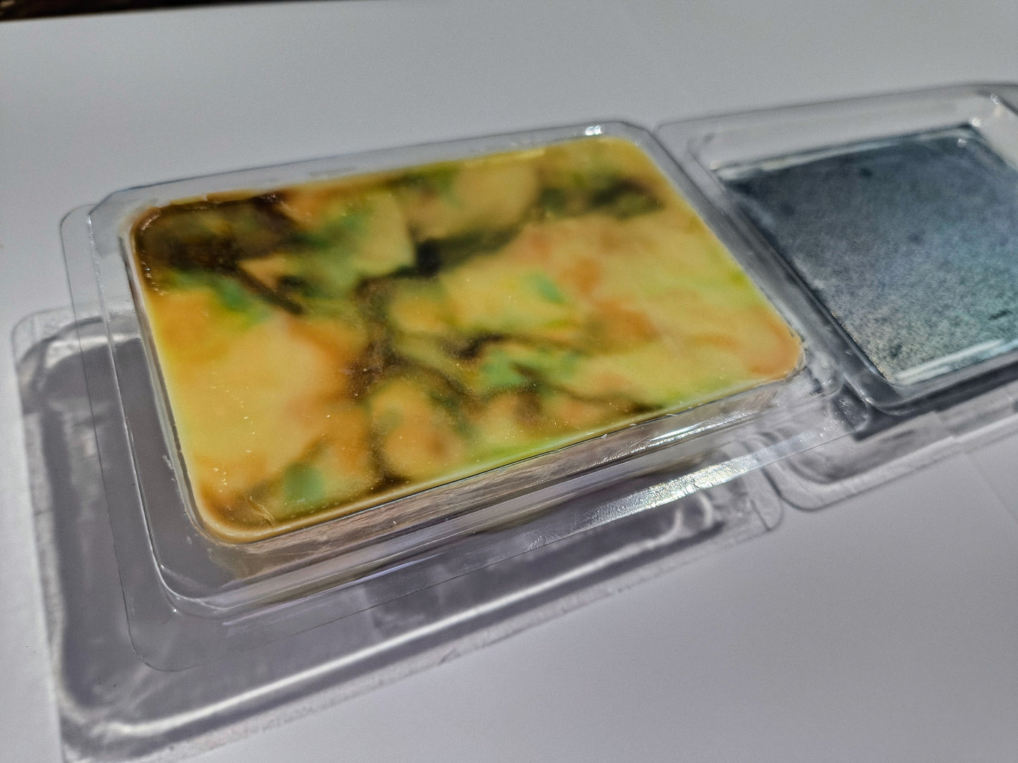 Ibiza Shores – Sea Salt, Citrus & Driftwood Wax Melt