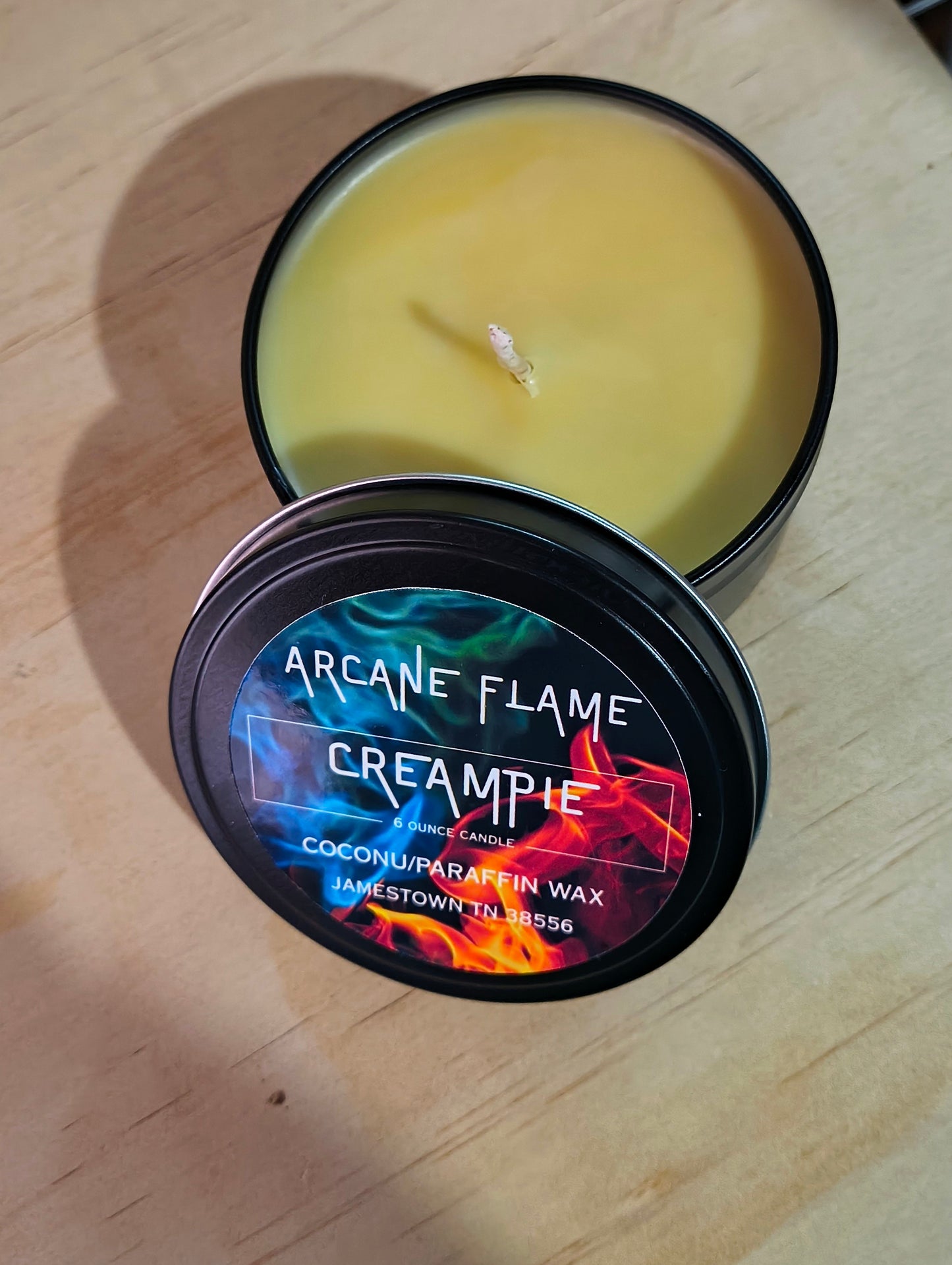Creampie – Dessert-Inspired Coconut & Paraffin Wax Candle