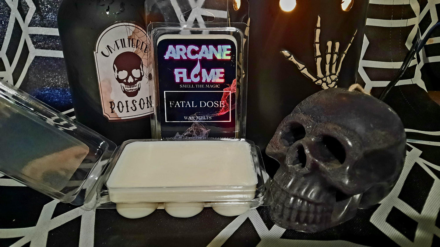 Fatal Dose Wax Melt – Elderberry Nectar, Mandarin, Raspberry, Botanical & Wood Notes