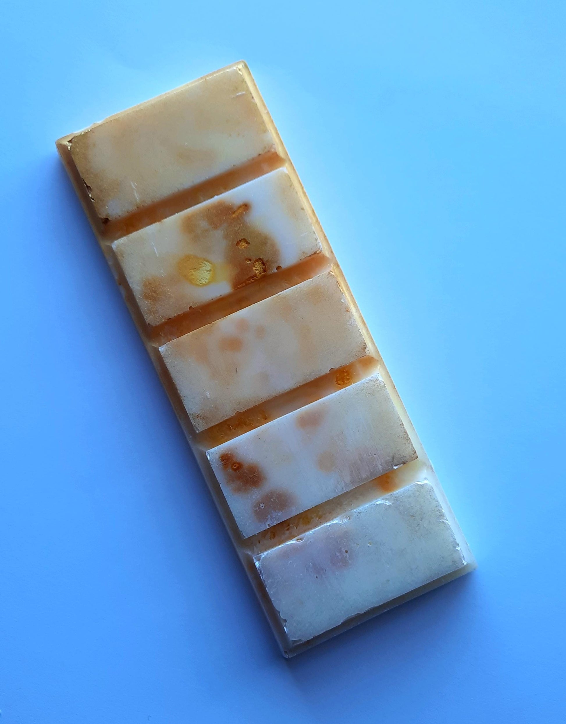 External Dusk golden hour wax melt snap bar