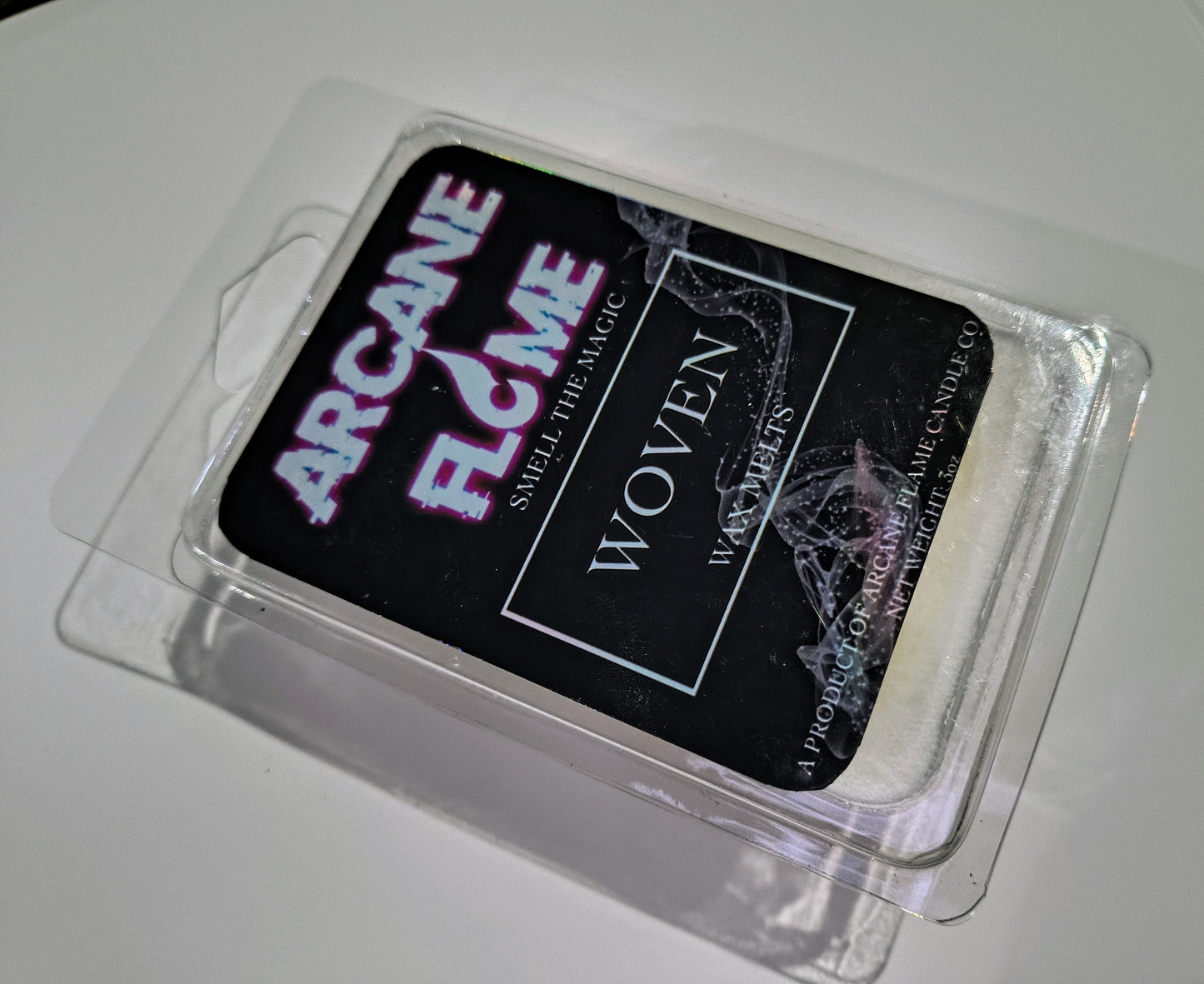 Woven – Cashmere, Amber & Vanilla Wax Melt