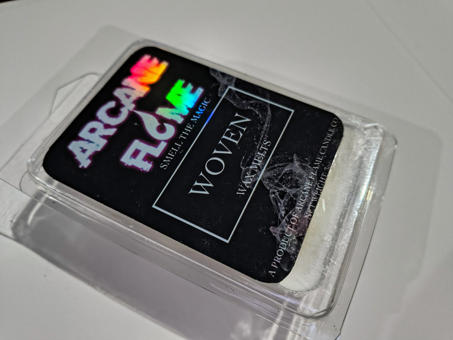 Woven – Cashmere, Amber & Vanilla Wax Melt